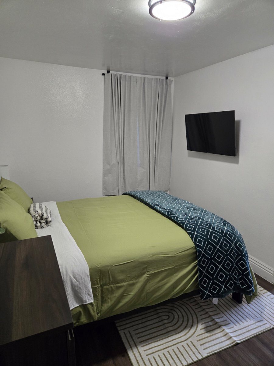 Furnished Finder property 870559_1 photo 10