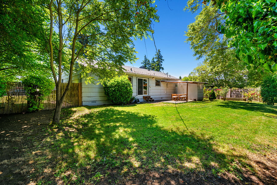 Furnished Finder property 870570_1 photo 55
