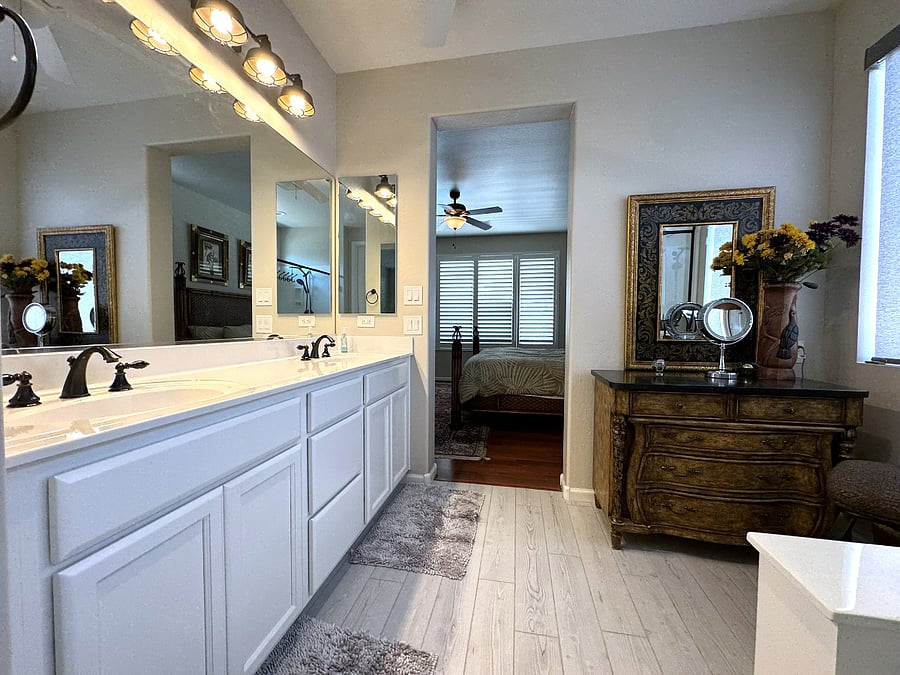Furnished Finder property 870583_1 photo 16
