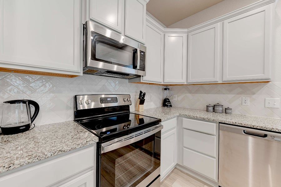 Furnished Finder property 870587_1 photo 12