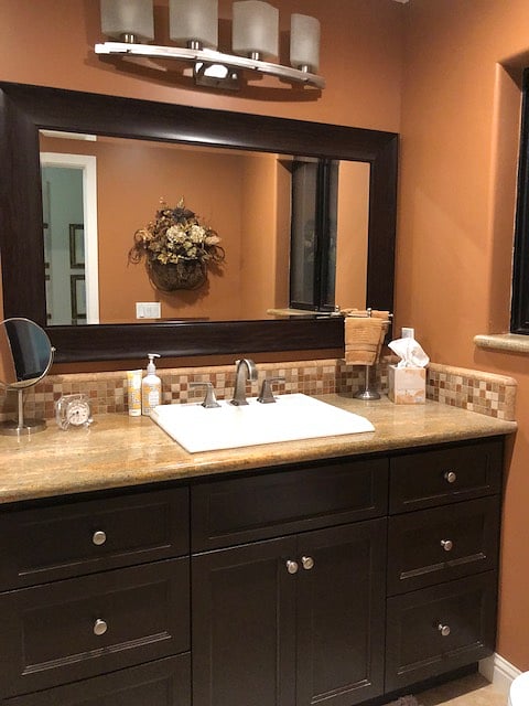 Beautiful full bath