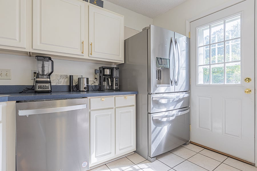 Includes a modern, full-size stainless steel refrigerator with ample space for groceries, meal prep, and long stays. Clean, efficient, and ready for your use.