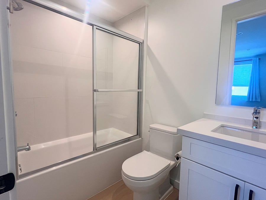 Rm C private bathroom