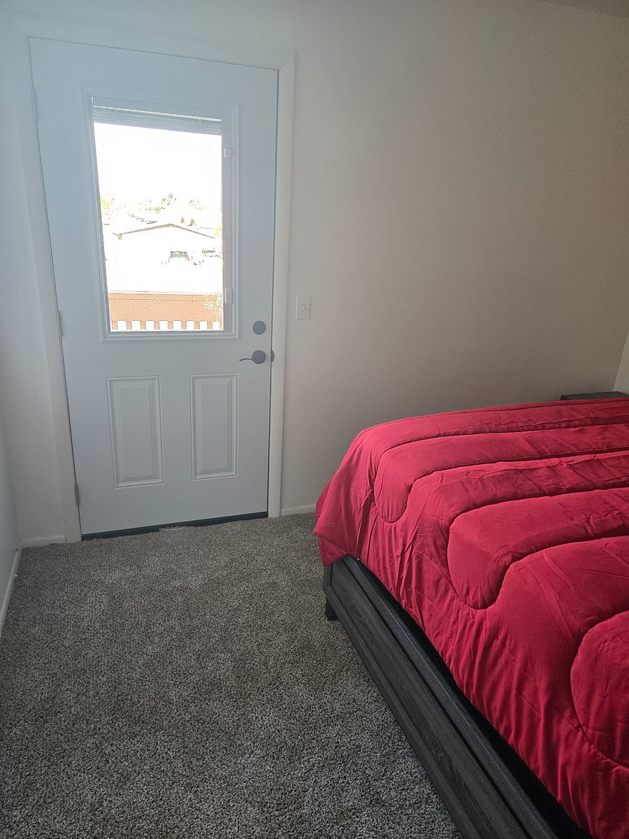 Furnished Finder property 870634_1 photo 11