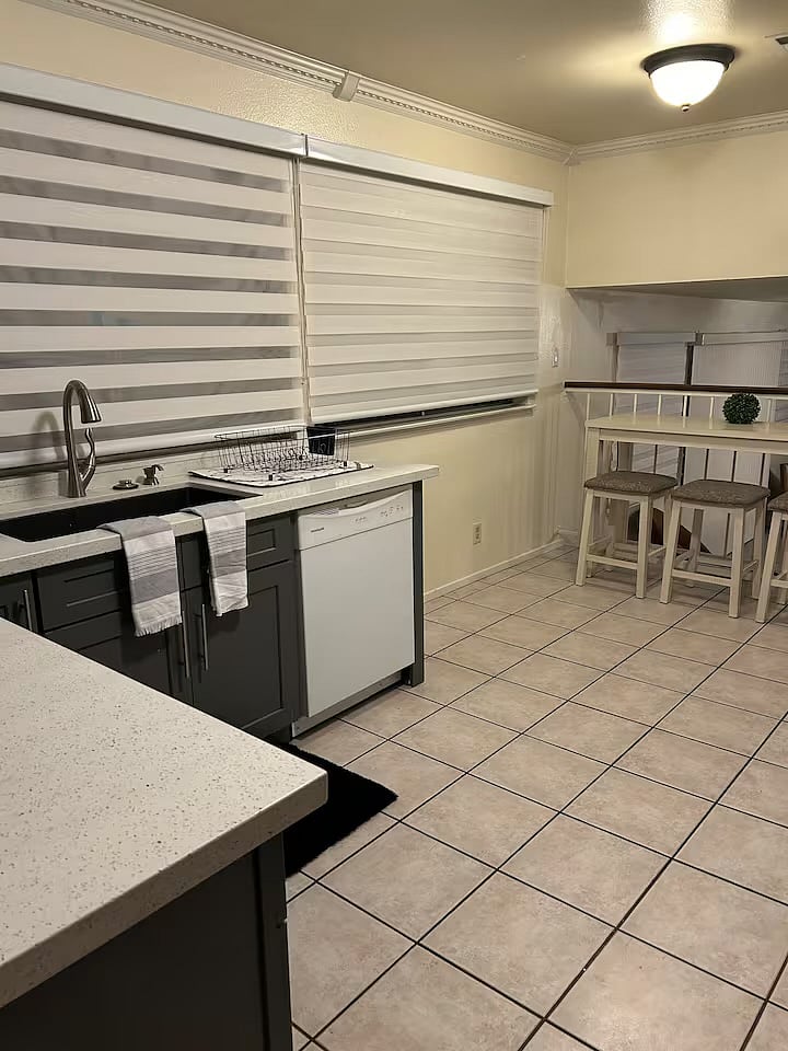 Furnished Finder property 870670_1 photo 18