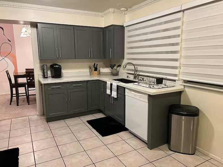 Furnished Finder property 870670_1 photo 12