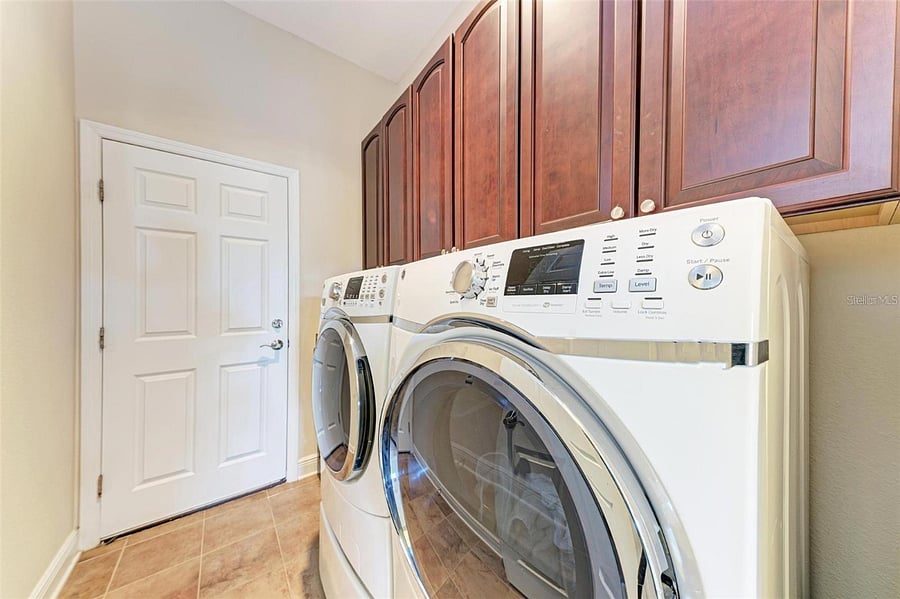 Furnished Finder property 870722_1 photo 16