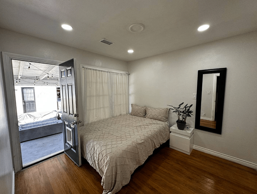 Furnished Finder property 870735_1 photo 8