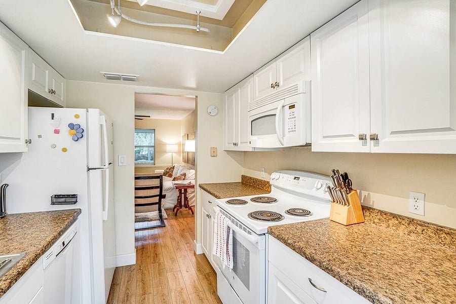 Furnished Finder property 870750_1 photo 7