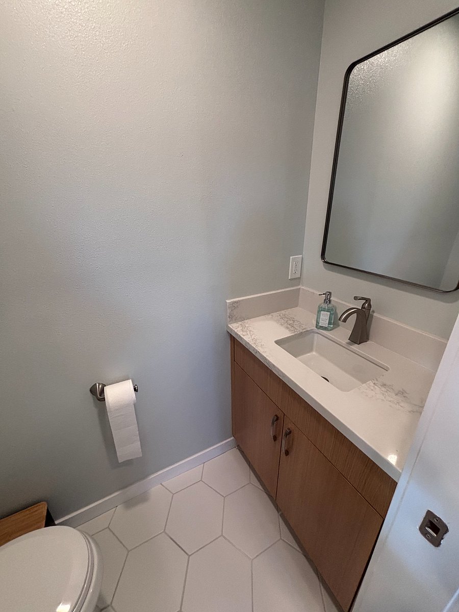 Downstairs half bathroom