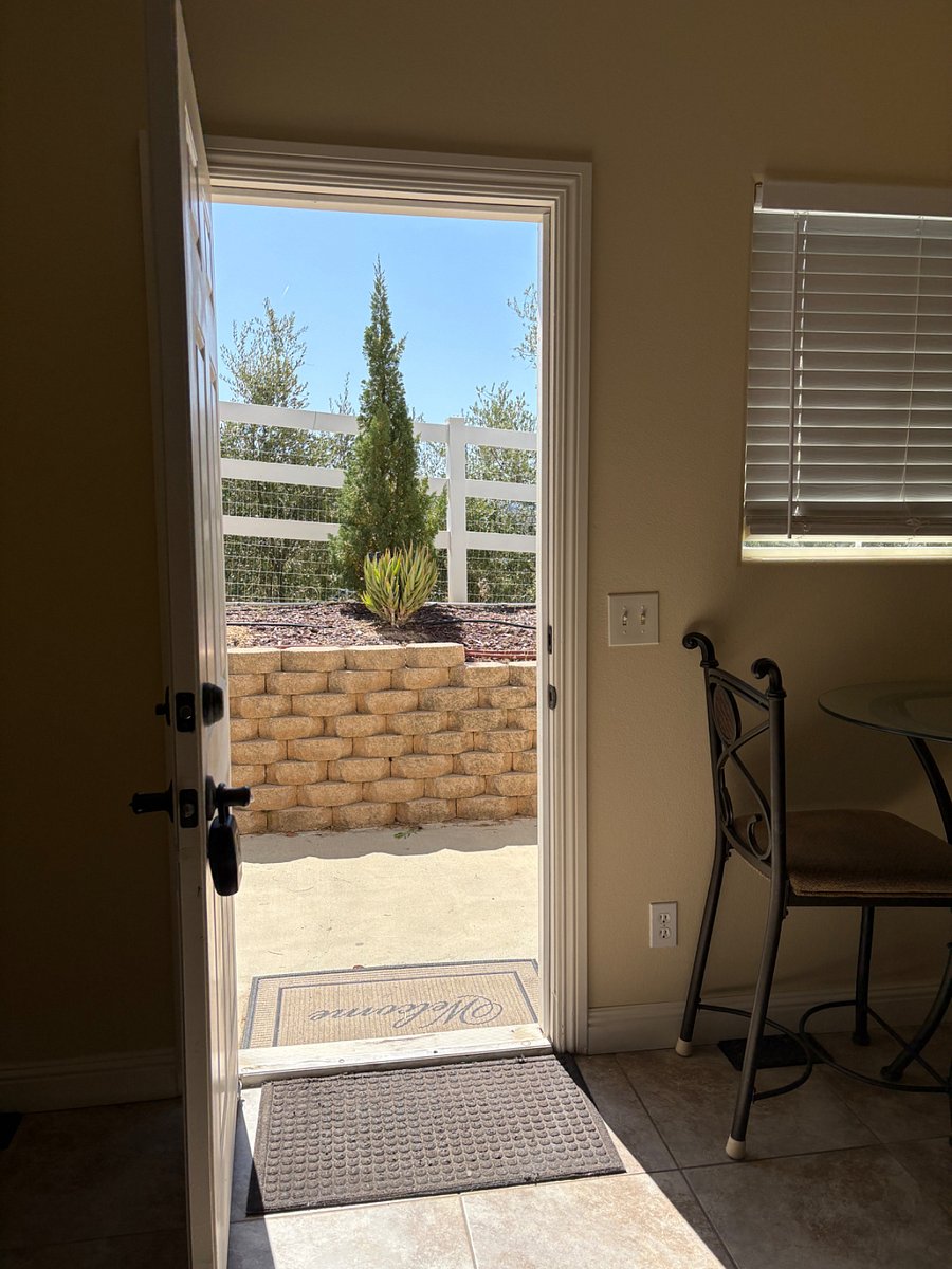 Furnished Finder property 870839_2 photo 11