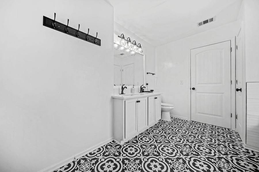 Furnished Finder property 870842_1 photo 14