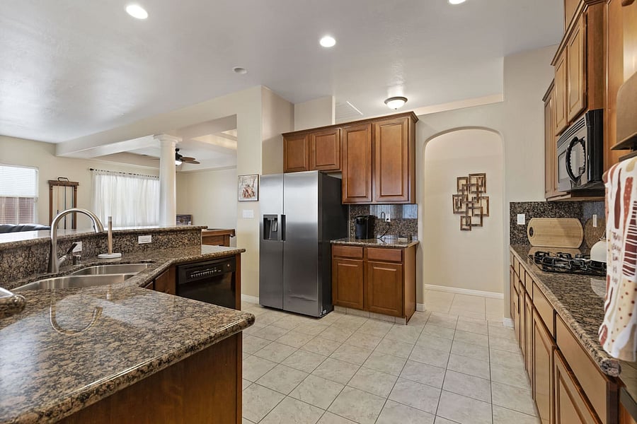 Furnished Finder property 870858_1 photo 9