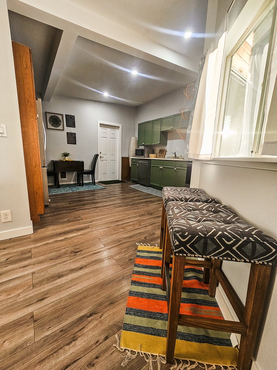 Furnished Finder property 870887_1 photo 17