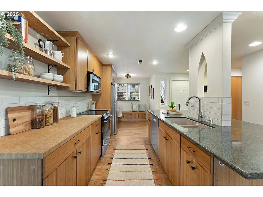 Furnished Finder property 870914_1 photo 9