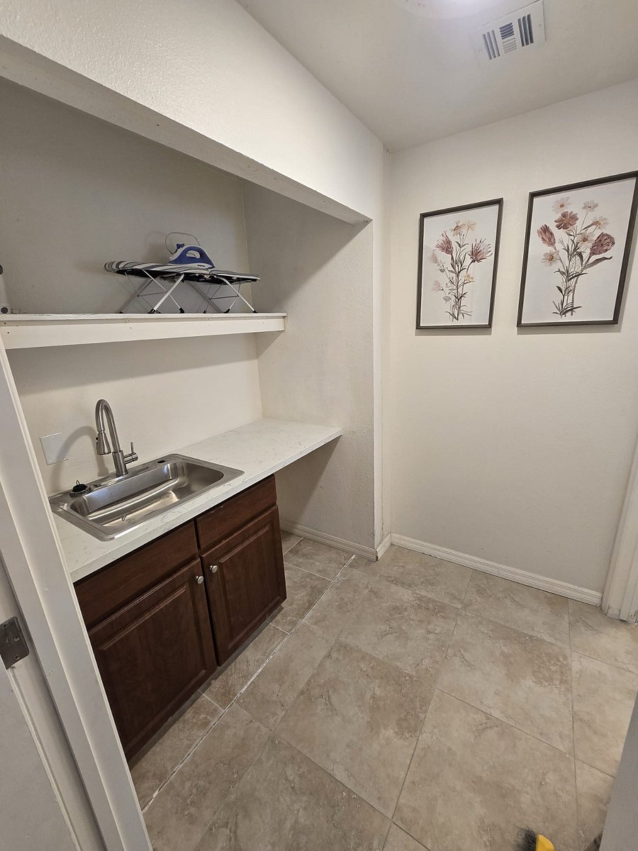 Furnished Finder property 870934_1 photo 7