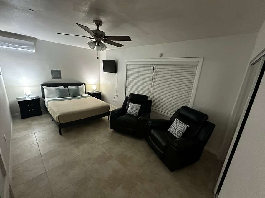 Furnished Finder property 870934_1 photo 17