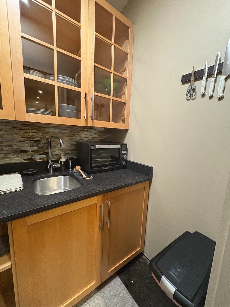 Furnished Finder property 870946_1 photo 6