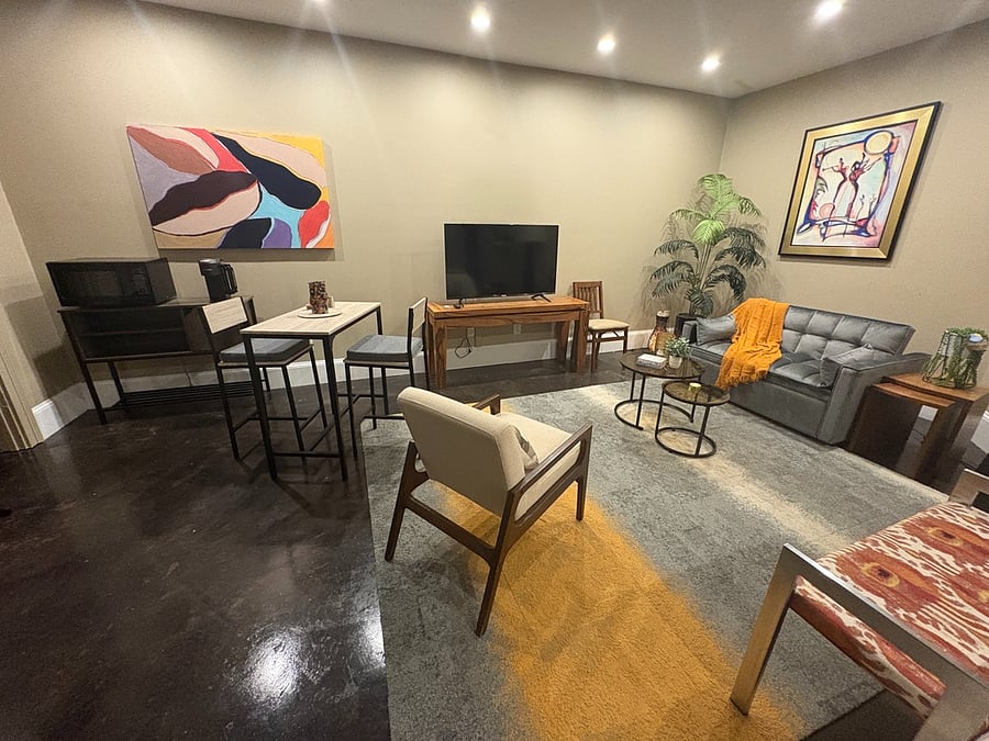 Furnished Finder property 870946_1 photo 1