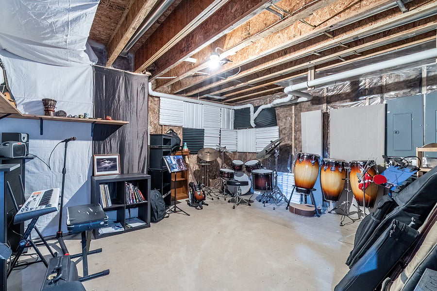 Music room with instruments/studio area