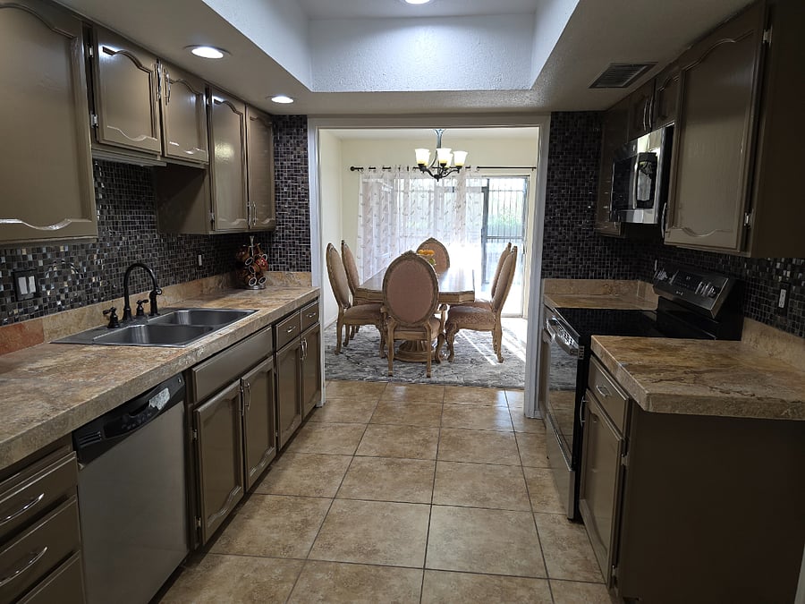 Furnished Finder property 870971_1 photo 12