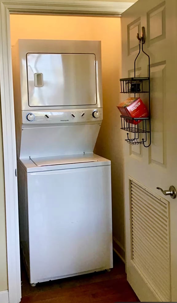 Furnished Finder property 871004_1 photo 11