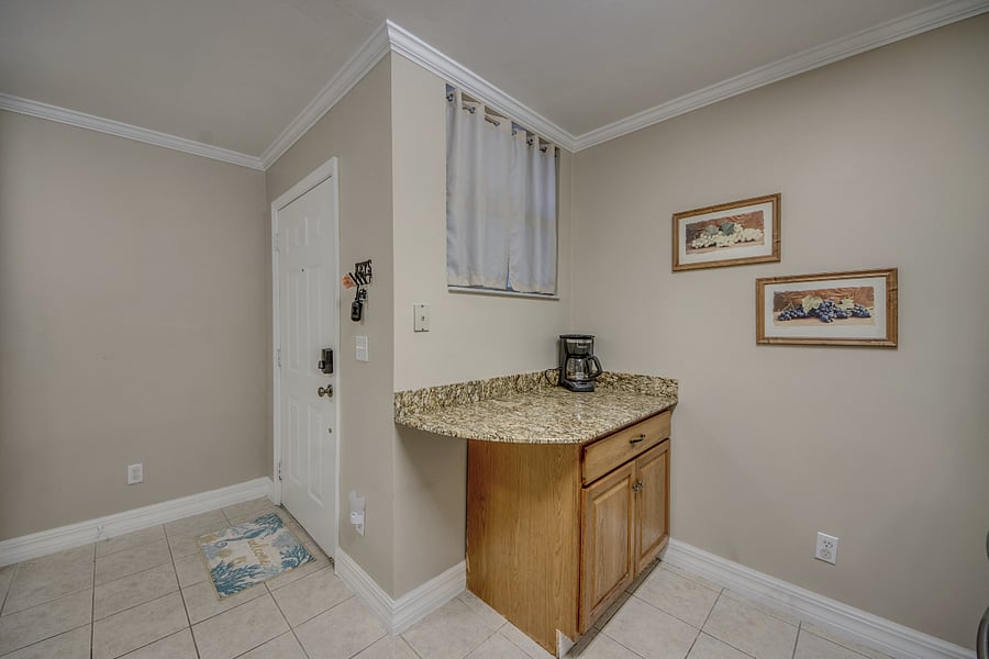 Kitchen Counter 2