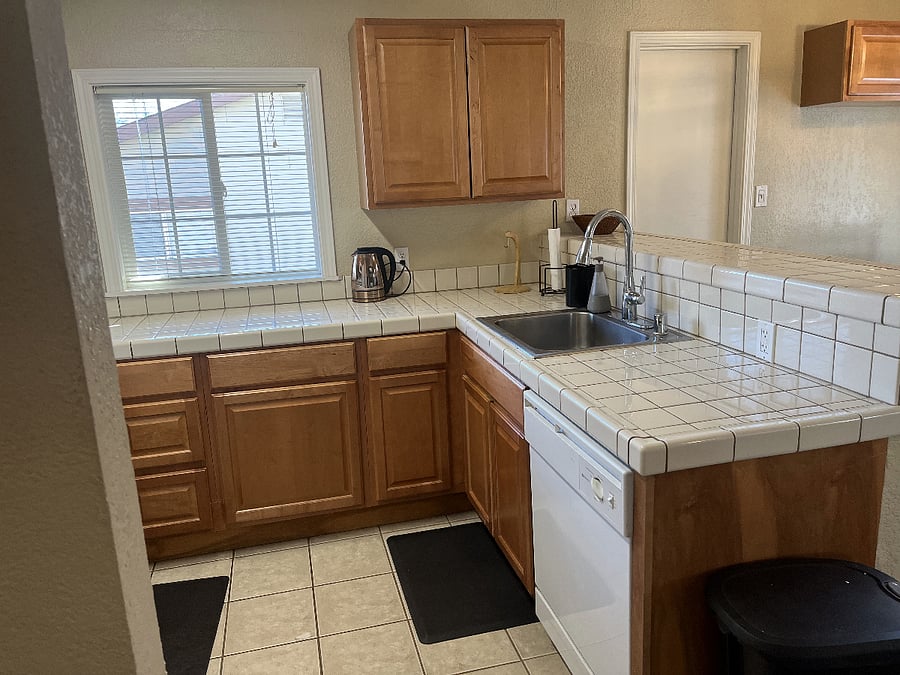 Furnished Finder property 871060_2 photo 9
