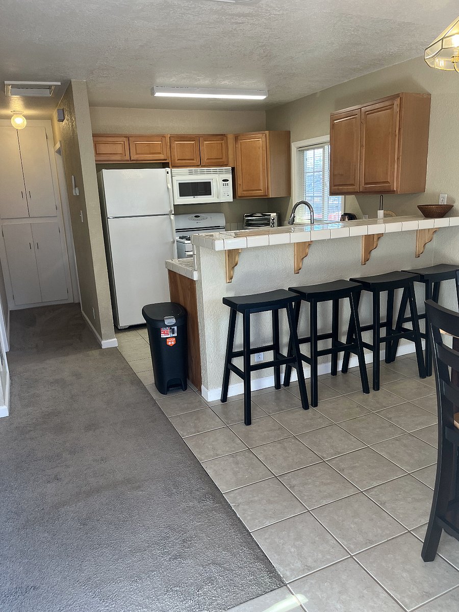 Furnished Finder property 871060_2 photo 7