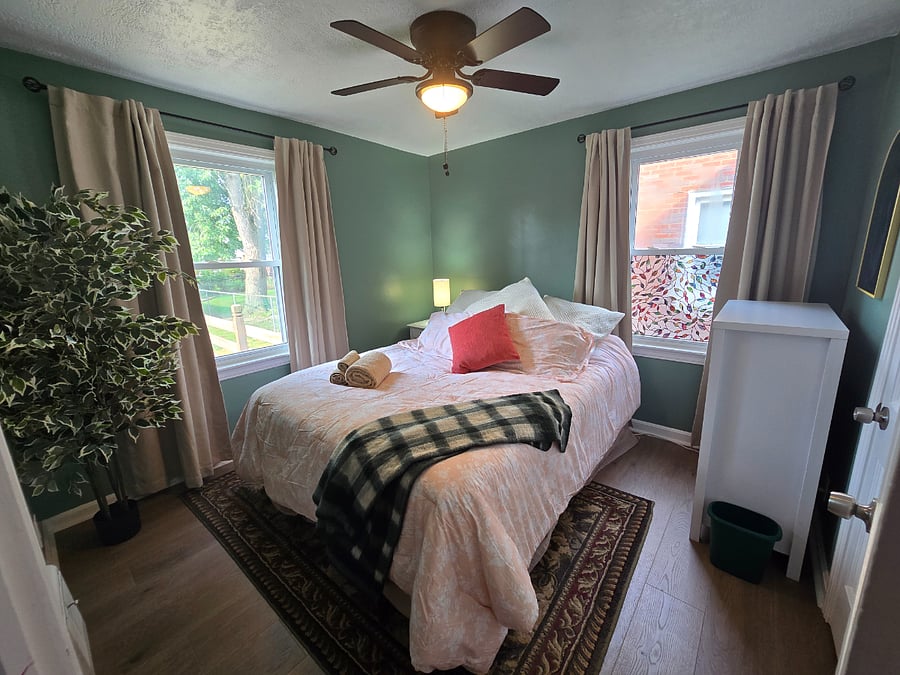 Furnished Finder property 871065_1 photo 9
