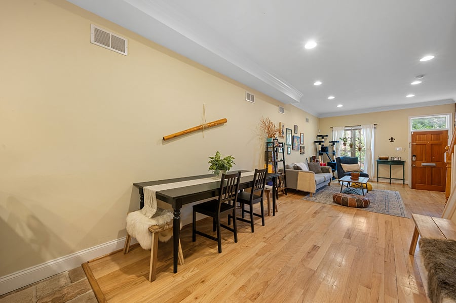 Dining table seats 6.  Enjoy a nice communal dinner!