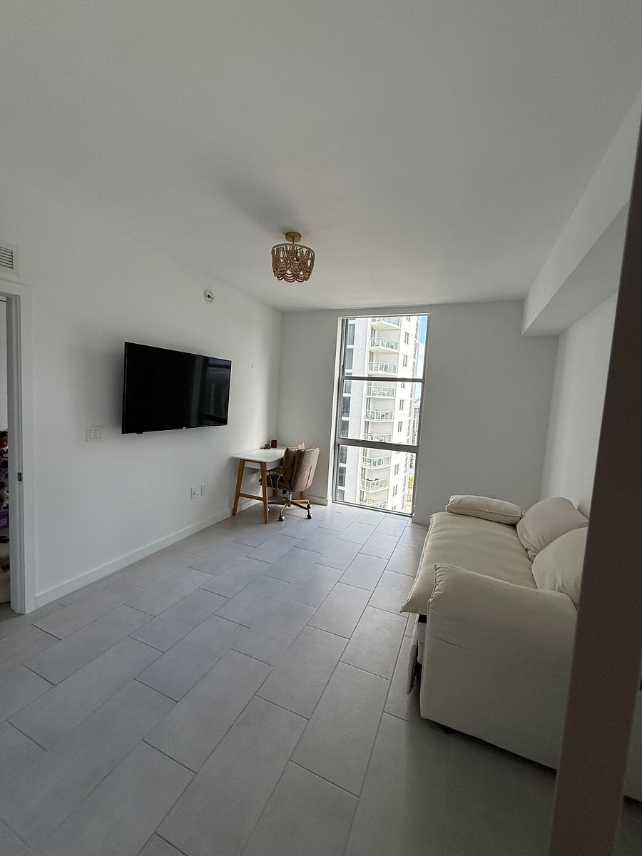 Second bedroom