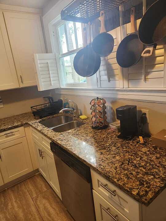 Furnished Finder property 871180_1 photo 7