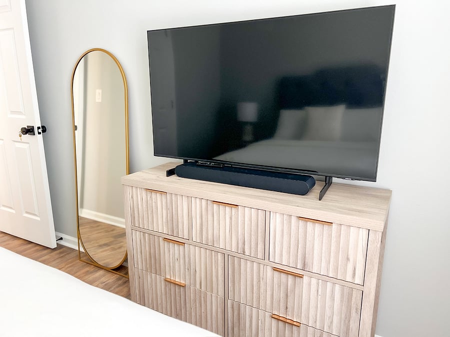 Alternate Dresser & TV