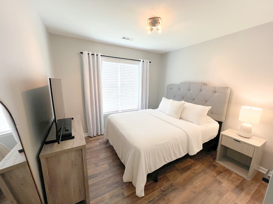 Alternate Bedroom