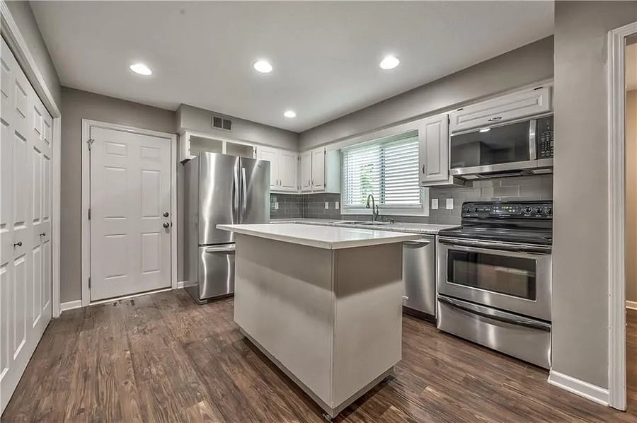 Furnished Finder property 871283_1 photo 5