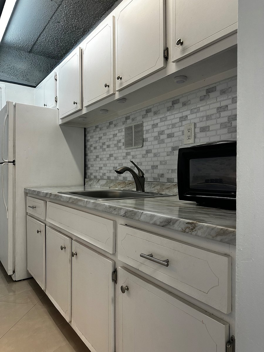 Furnished Finder property 871314_1 photo 4