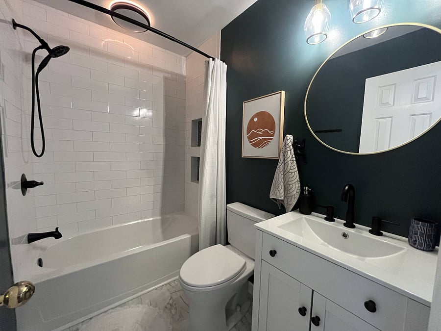 2nd Bathroom