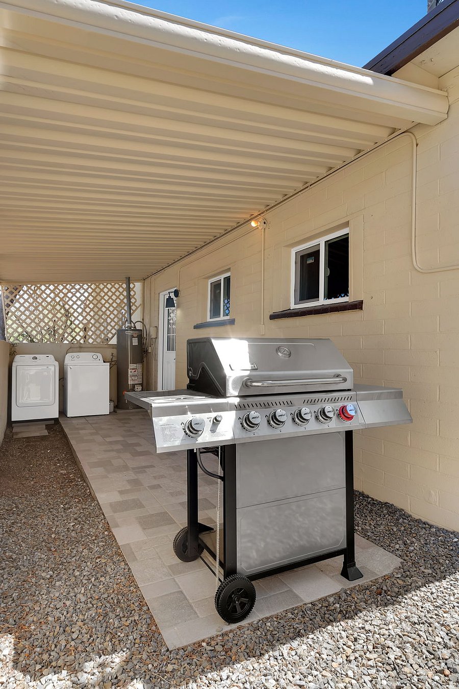 Furnished Finder property 871360_1 photo 24