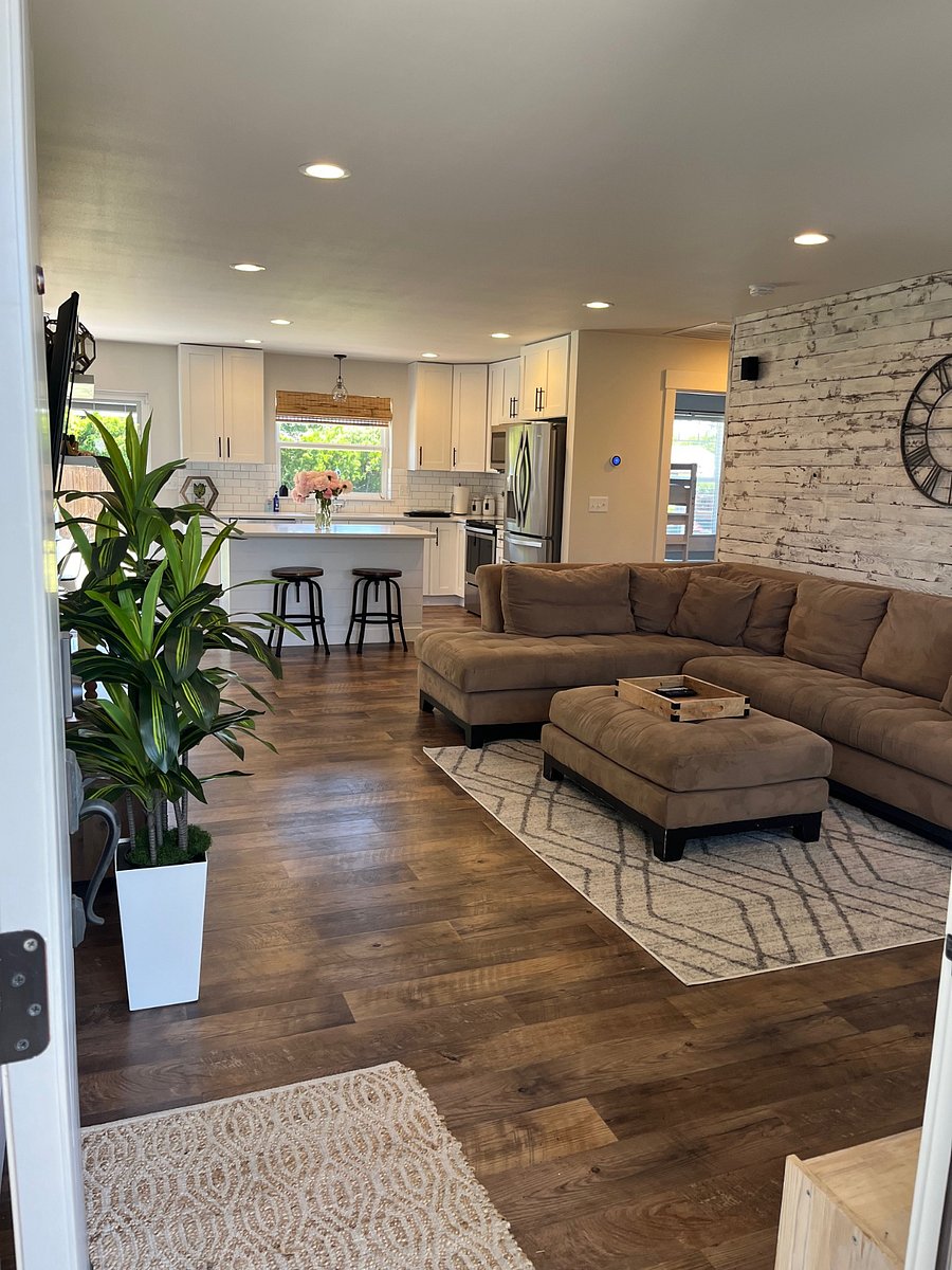 Furnished Finder property 871370_1 photo 3