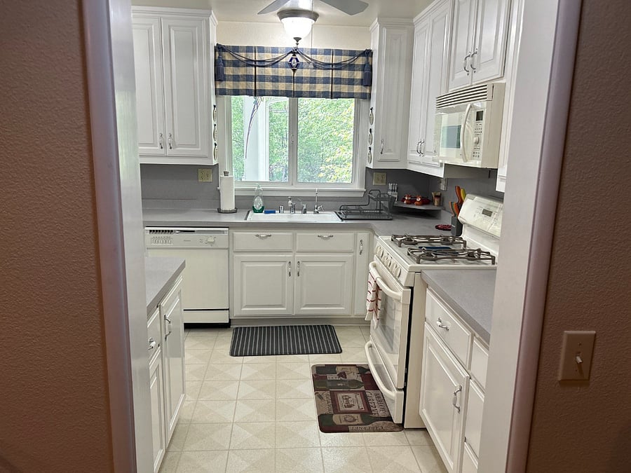 Furnished Finder property 871375_1 photo 8