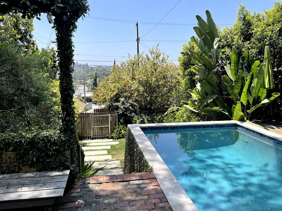 Furnished Finder property 871380_1 photo 4
