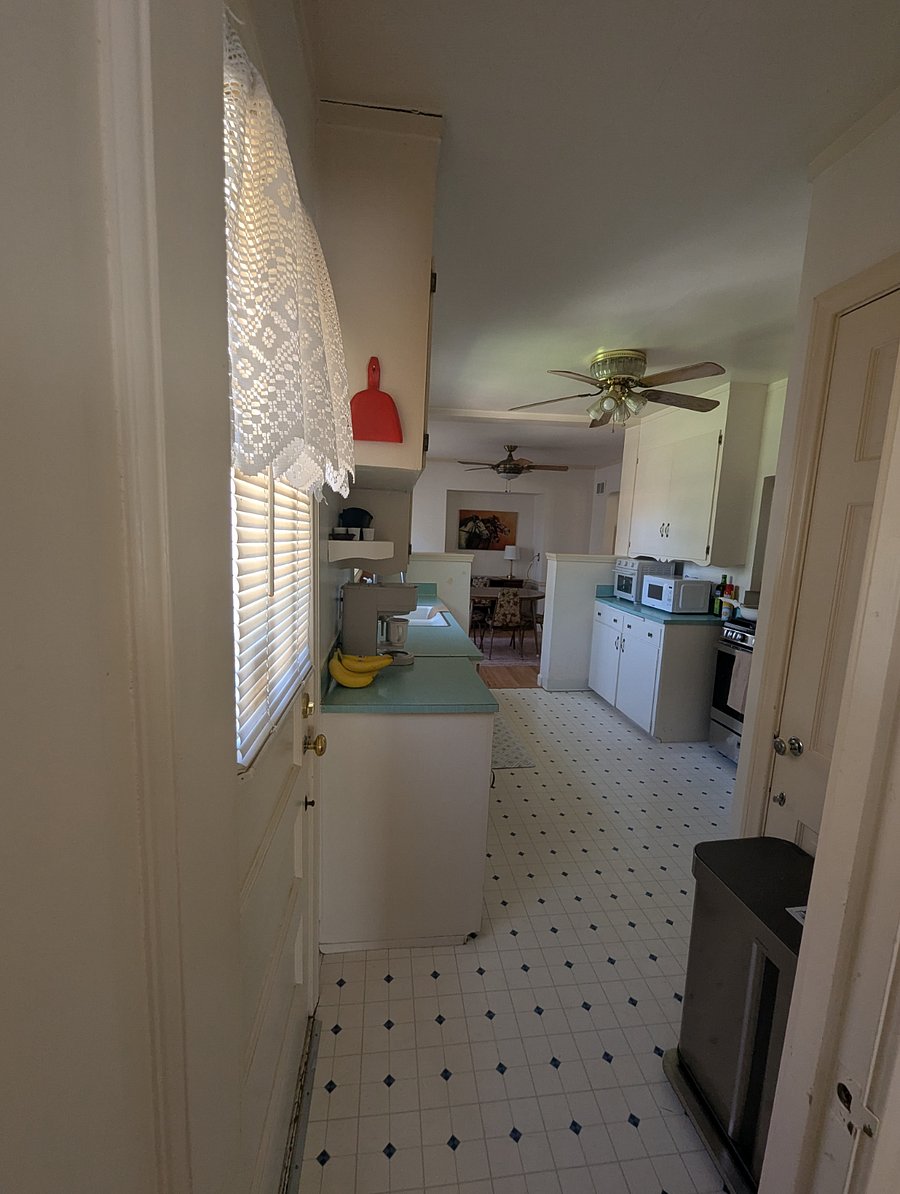 Furnished Finder property 871443_1 photo 18