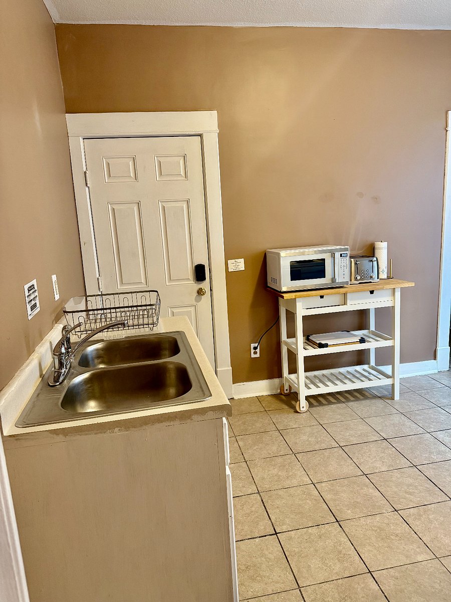 Furnished Finder property 871463_1 photo 8
