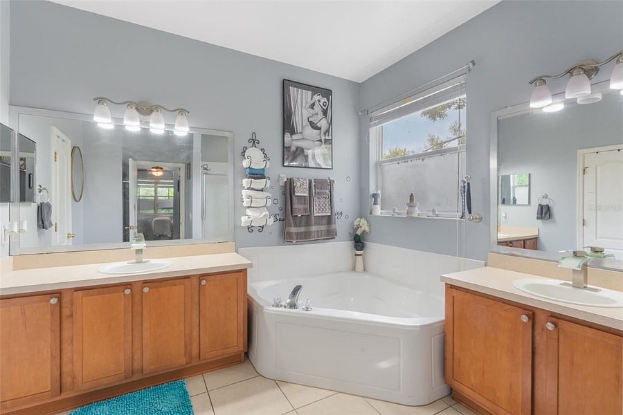 Furnished Finder property 871476_1 photo 18