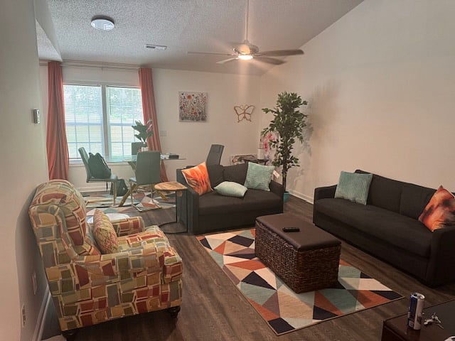 Furnished Finder property 871499_1 photo 9