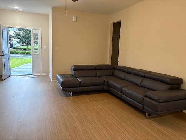 Furnished Finder property 871519_1 photo 3