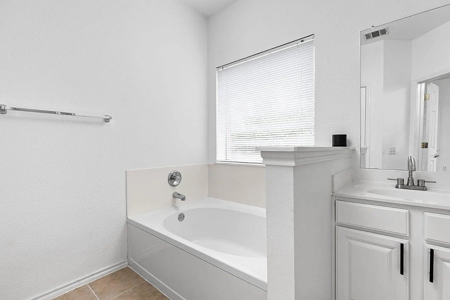 Furnished Finder property 871539_1 photo 17