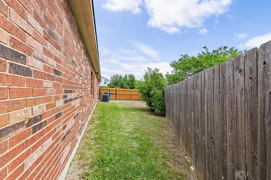 Furnished Finder property 871539_1 photo 25