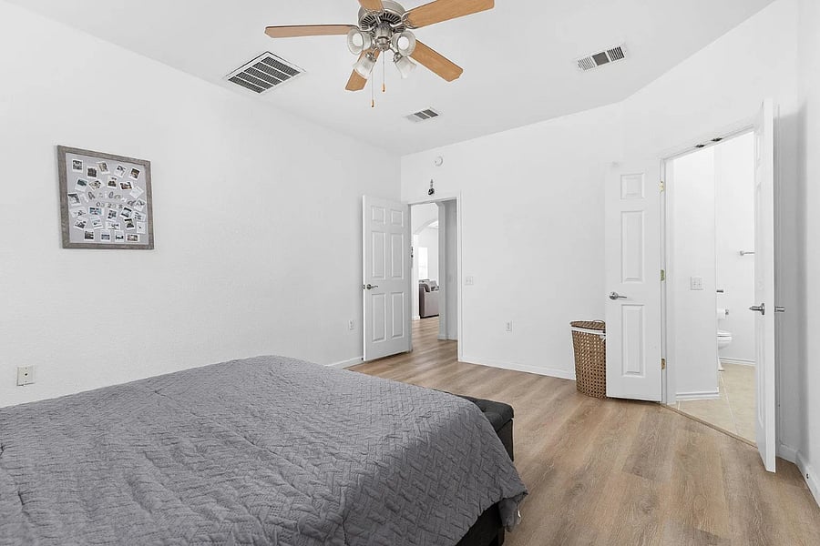 Furnished Finder property 871539_1 photo 15